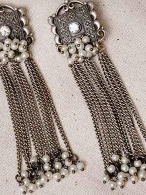 Silver Pearl Dangler Earrings