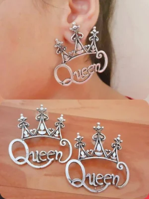 Queen Stud Earrings