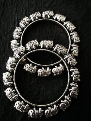 Oxidised Spike Bangle Set