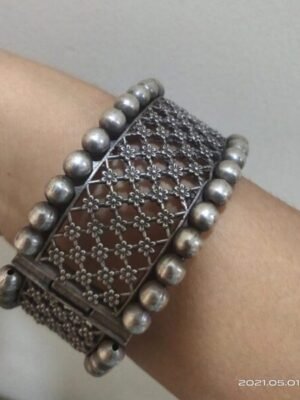 Antique Jaali Hand Kada