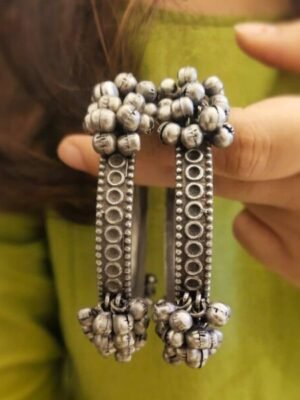 Antique Silver Look Ghunghroo Kada