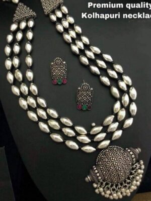 Dholki Bead Kolhapuri Necklace Set