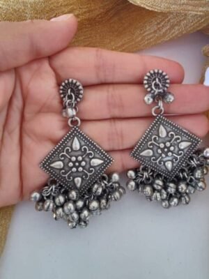 Floral Dangler Earrings