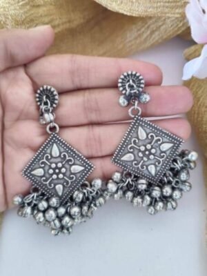 Floral Dangler Earrings