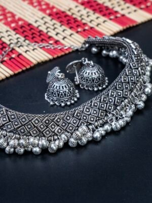 Silver Look Alike Ethnic Ghungroo Choker