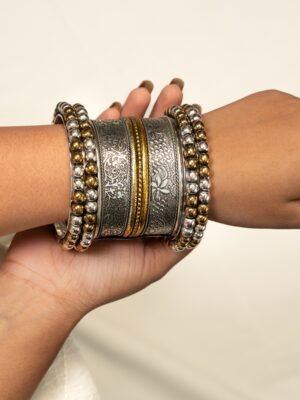 Dual tone Bangdi Bangle combo