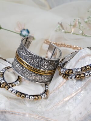 Dual tone Bangdi Bangle combo