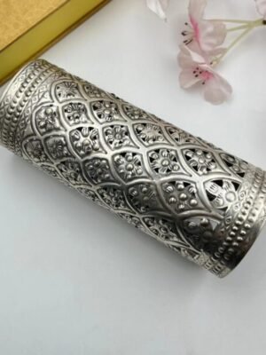 Broad Silver Rajasthani Handcuff For Women