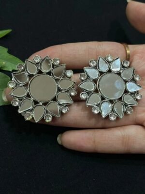 Round Mirror Studs