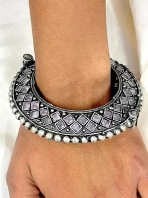 Crystal Stone Designer Kada Bracelet