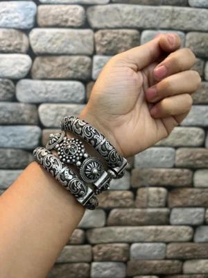 Openable Handcrafted Silver bangle Set of 6